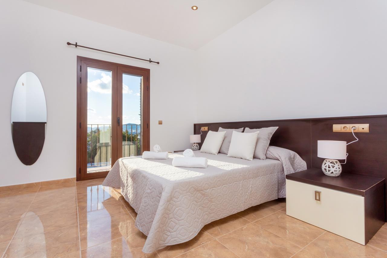 טאלאמאנקה Villa Alexandra מראה חיצוני תמונה