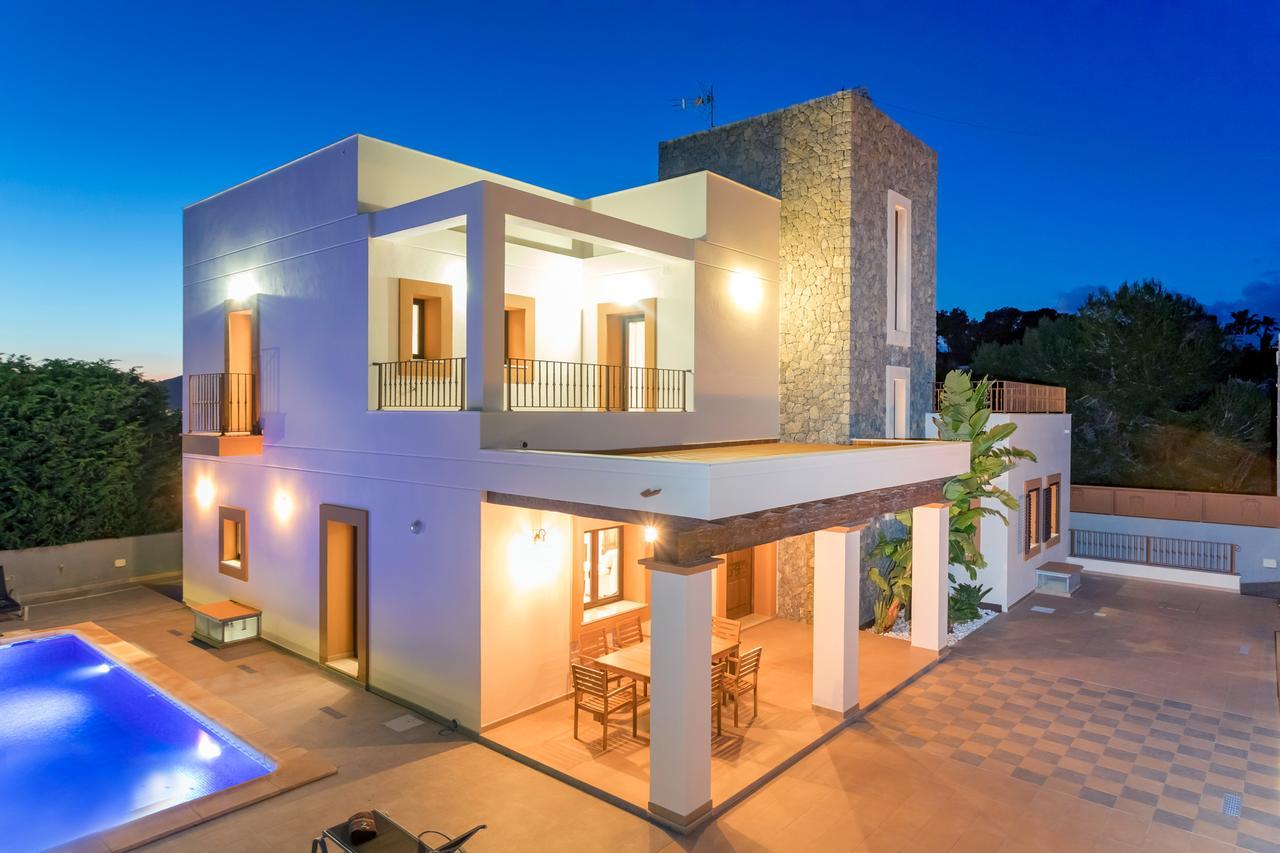 טאלאמאנקה Villa Alexandra מראה חיצוני תמונה
